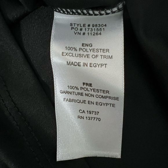 Elevate NINTENDO Women’s Medium Black 1/2 Zip Pullover Active Top Rare Game Fan - Picture 6 of 16